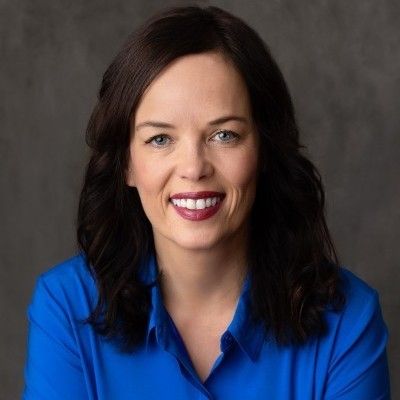 Andrea Palten — Marketing Strategist | Creator of the CMO Growth Guide
